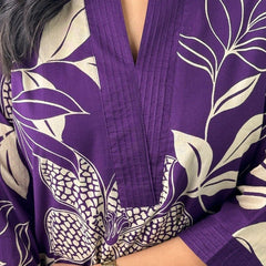 Women Purple Floral Printed Kurta Set with Pants