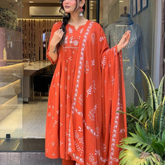 Women Orange Color Printed Anarkali Kurta Set with Dupatta
