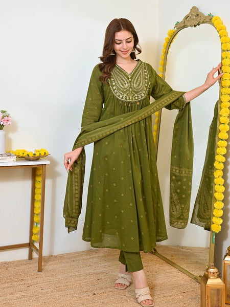 Women Olive Green Embroidered Kurta Set with Dupatta