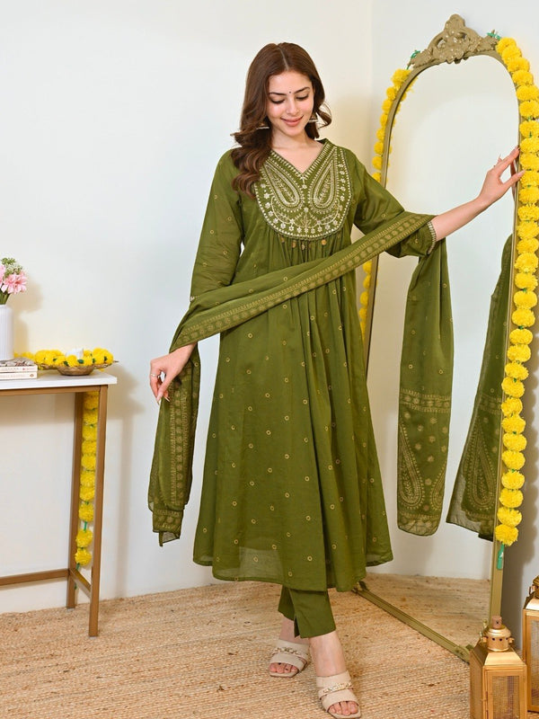 Women Olive Green Embroidered Kurta Set with Dupatta