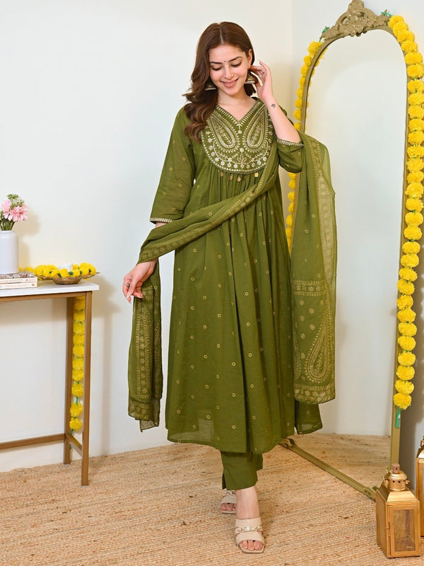 Women Olive Green Embroidered Kurta Set with Dupatta