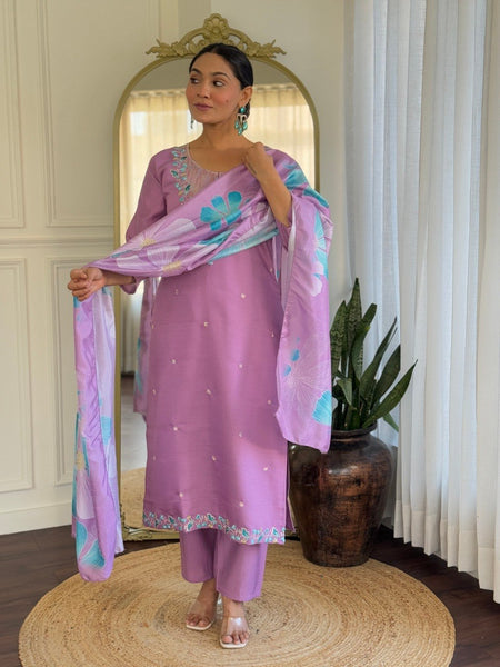 Women Lavender Pink Embroidered Kurta Set with Printed Dupatta