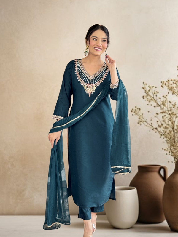Women Teal Green Embroidered Kurta Set with Dupatta