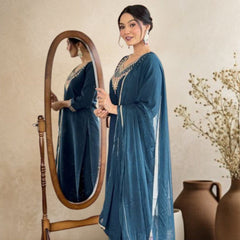 Women Teal Green Embroidered Kurta Set with Dupatta