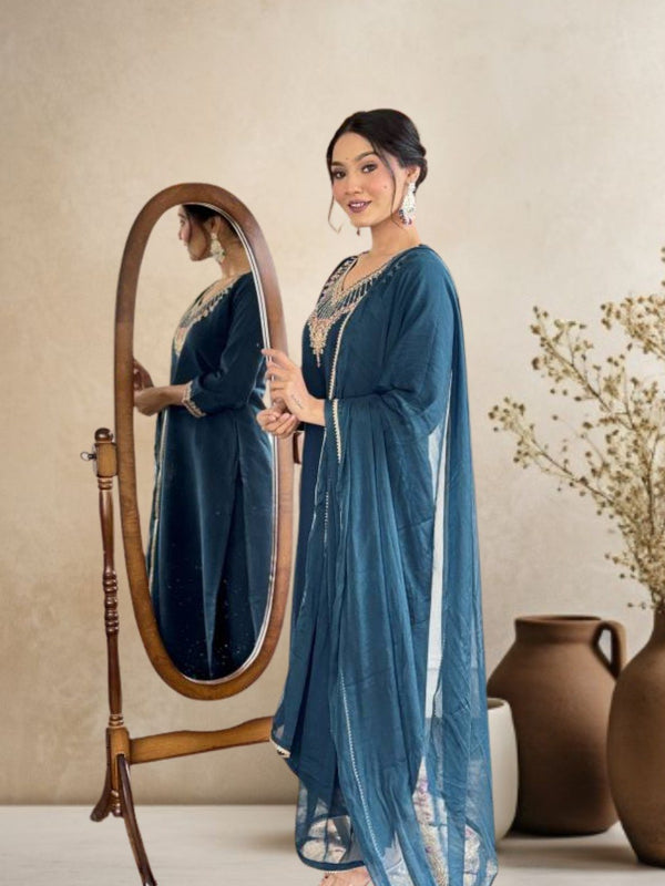 Women Teal Green Embroidered Kurta Set with Dupatta