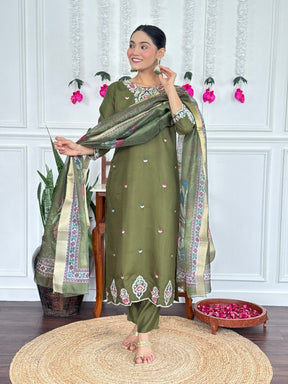 Women Olive Green Embroidered Kurta Set with Printed Dupatta